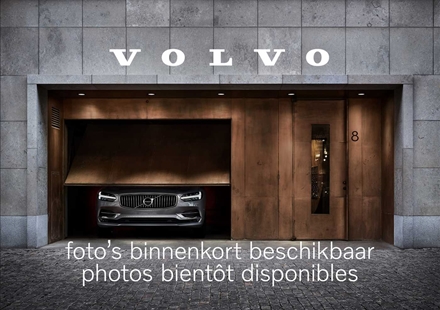 Volvo V60 II Momentum D3 | Leder | Exterior styling kit | Alarm | Alu velgen 19'