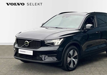 Volvo XC40 Plus Dark T2 Aut | Trekhaak | Getinte ramen | Harman Kardon