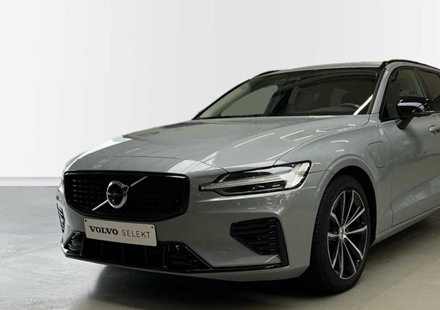 Volvo V60 Ultra Dark T6 AWD Hybride | Trekhaak | 360° Camera | Alarm
