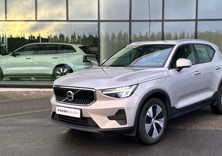 Volvo XC40 Core B3 Mild hybride | Leder | Google | Camera | Elektrische koffer