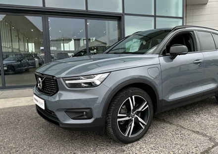 Volvo XC40 R-Design T5 Hybride | Adaptieve Cruise | 360° Camera | Pano dak