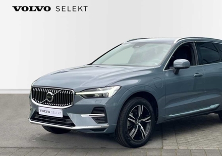 Volvo XC60 II Core Bright T6 AWD Hybride | Leder | Adaptieve Cruise Control | Leder
