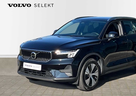 Volvo XC40 Core B3 Mild hybride | Leder| Zetelverwarming | Park Assist