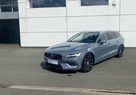 Volvo V60 Core Bright T6 AWD Hybride | Camera | Leder | Park Assist V+A