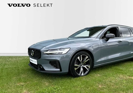 Volvo V60 II R-Design T8 AWD Plug-in Hybride | Harman Kardon | Wegklapb trekhaak | Ful