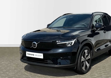 Volvo XC40 Core Single Motor | Trekhaak | Getinte ramen | Winterpack