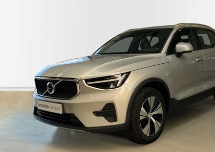 Volvo XC40 Core B3 Mild hybride | Elektr koffer | Navi | Google