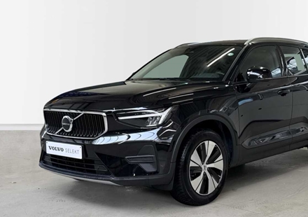 Volvo XC40 Core B3 Mild hybride Benzine | Camera | Elektrische koffer | Leder