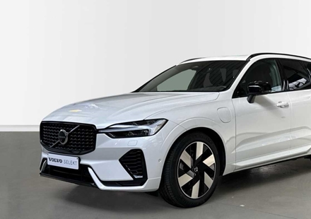 Volvo XC60 II Plus Dark T8 Hybride | Luchtvering | Lgihtpack | Adapt Cruise Control