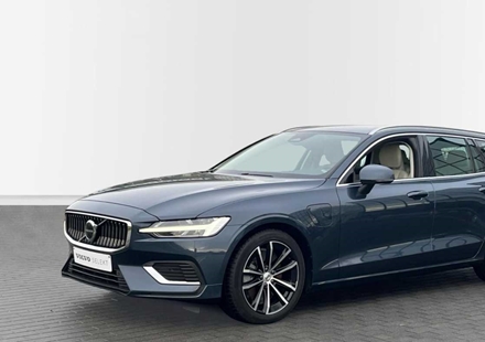 Volvo V60 Core Bright T6 AWD Hybride | Beige leder | Zetelverwarming V+A | Camera