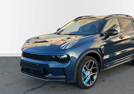 Lynk & Co 01 PHEV