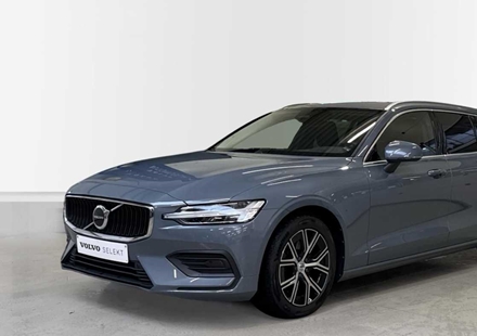 Volvo V60 Core B3 mild hybride | Trekhaak | Getinte ramen | Zetelverwarming