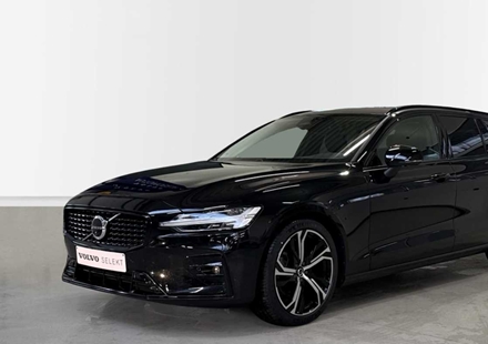 Volvo V60 II Plus Dark B4 Mild-Hybride | Pano dak | Harman Kardon | 360° Camera