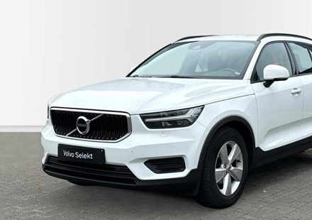 Volvo XC40 Momentum Core T3 | Zetelverwarming V+A | Verwarmd stuurwiel